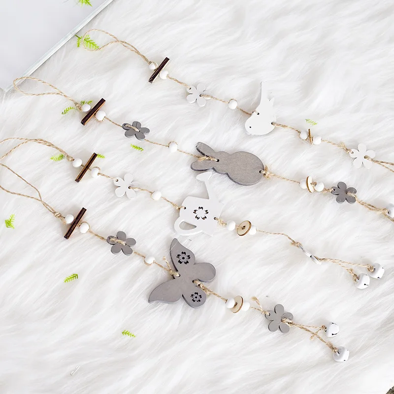 

2019 New 40*7cm Easter Day Wood Hanging Decorations with Bells Creative Animal Shaped Home Party Decorative Crafts 8A2175