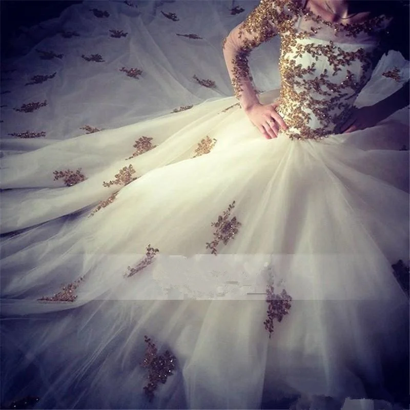 Арабский Принцесса бальное платье Свадебные платья с золотой длинный рукав аппликация развертки поезд для невесты, венчания в церкви платья vestido de novia