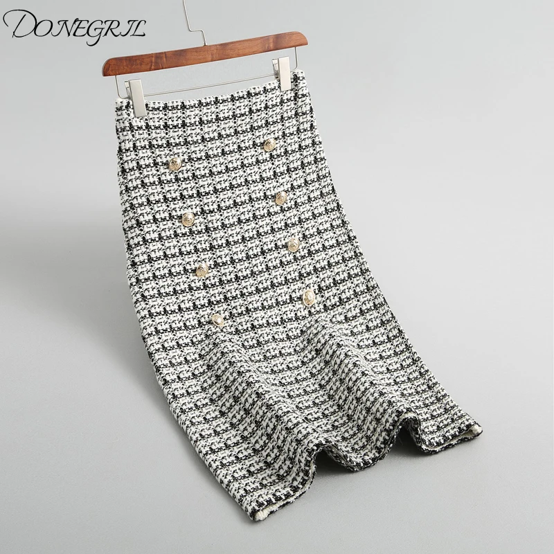 

2019 spring and autumn new metal buckle tweed knit long section slim bag hip skirt