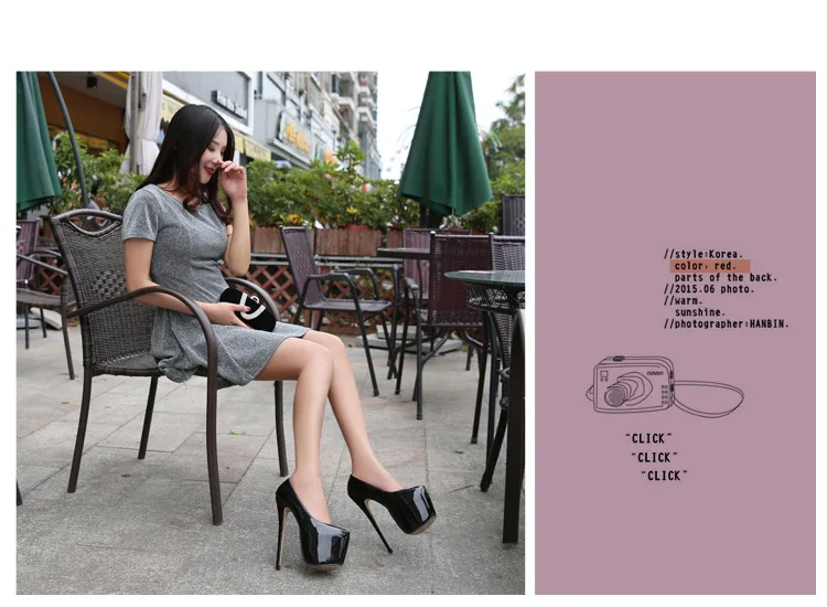 7709587200_491316973