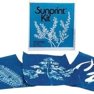 Olympia Sports 11855 4" x 4" Sunprint Kit with 1 Acrylic Plate and Instructions - 10 Sheets (1)