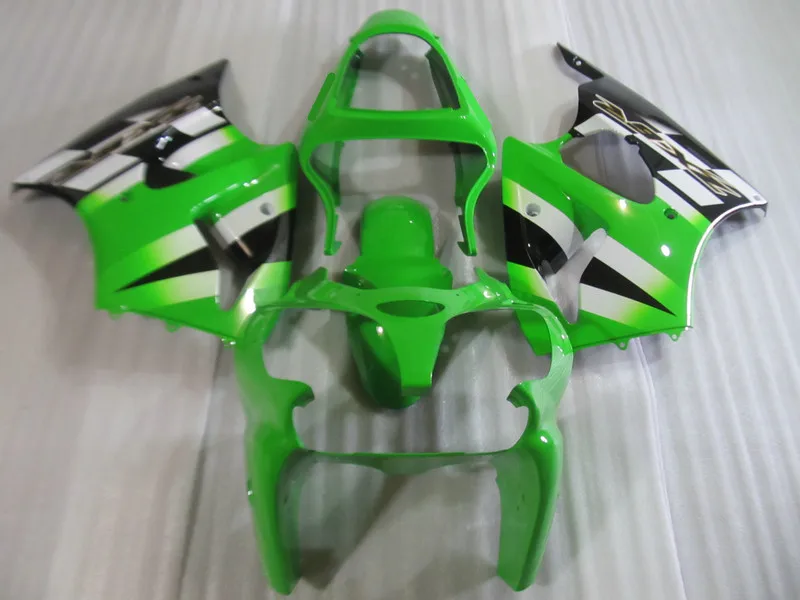 

Injection mold Fairing kit for KAWASAKI Ninja ZX6R 00 01 02 ZX 6R 636 2000 2001 2002 ABS Green white Fairings set+gifts KF03