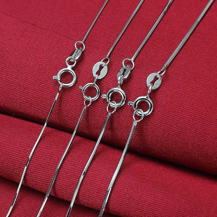 

Pure 18K White Gold Necklace 0.6mmW Snake 18"L 1.5-2g