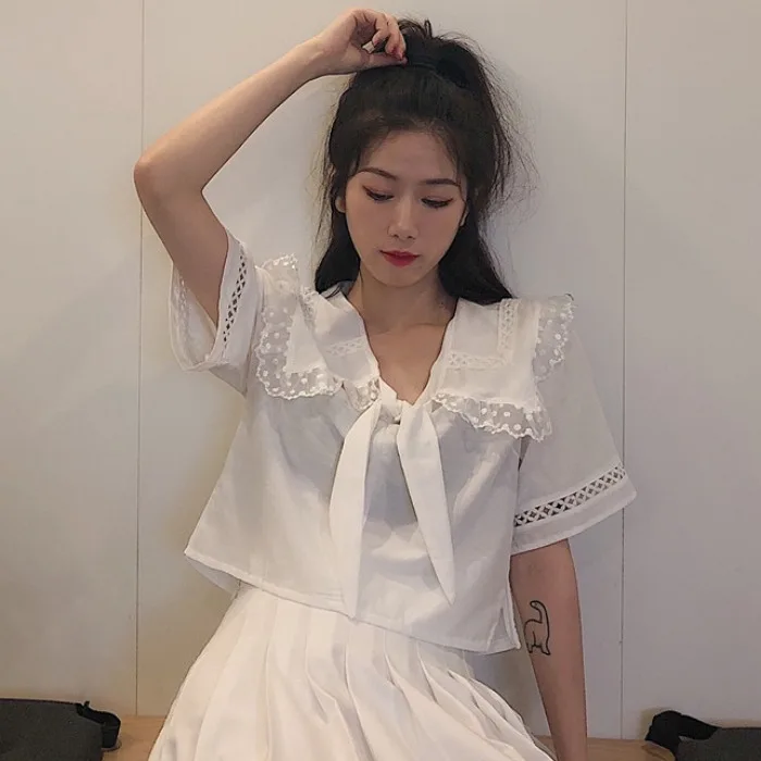 

New Womens Clothing Korean Fashion Vintage Solid Peter Pan Collar Lace Patchwork Chiffon Blouse Casual Short Sleeved Shirt Tops