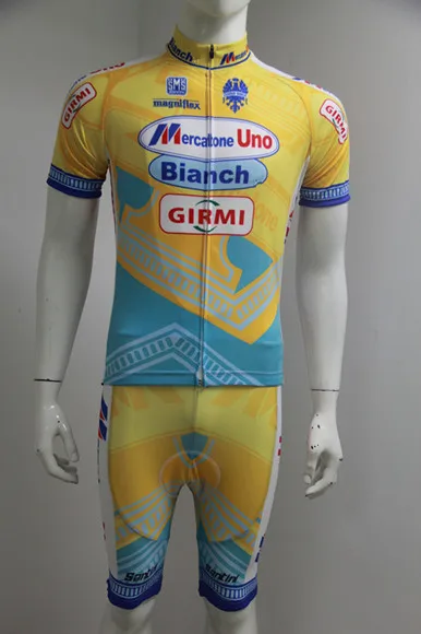 mercatone uno cycling kit