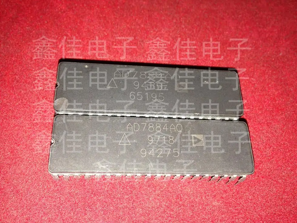

AD7884AQ