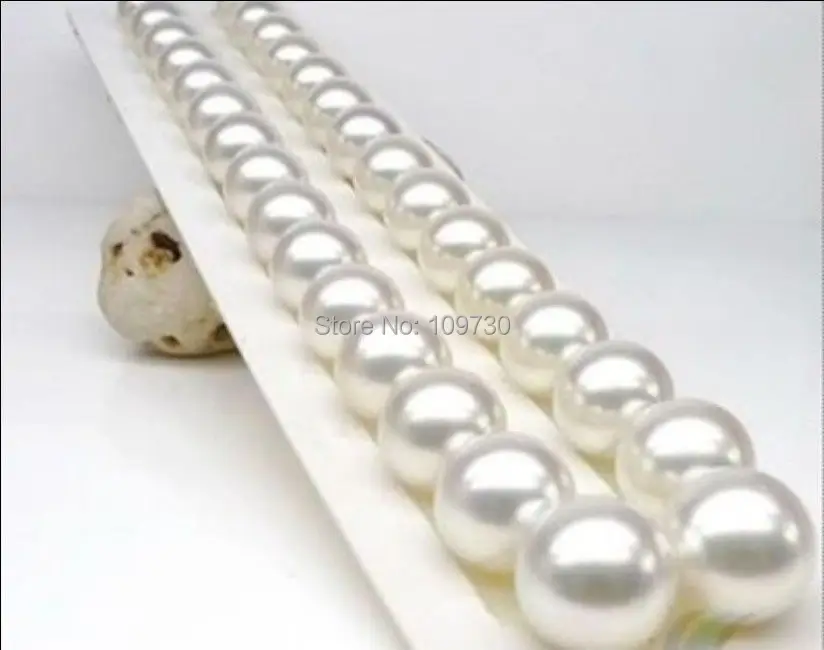 

Jewelr 003593 HUGE 11-12 MM AAAA AKOYA WHITE PEARL NECKLACE 18 INCH