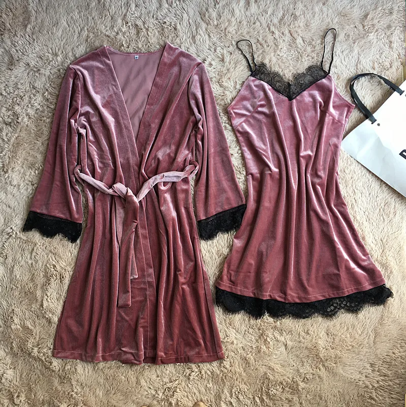

Lady Winter Velvet Warm Robes High Quality Solid Lace Patchwork Kimono Bathrobe Gown Women 3 Pcs Robe Set Nightgown Sleepwear