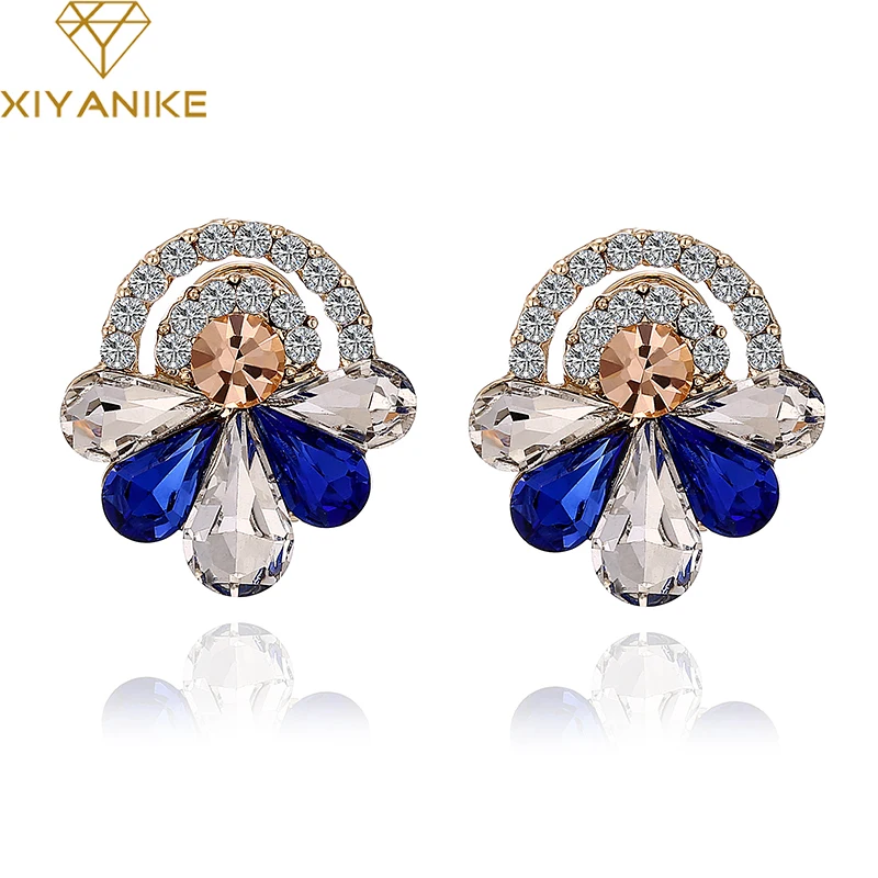 

XIYANIKE Fashion Exquisite Big White Blue Resin Rhinestone Stud Earrings For Women/Girls Christmas Gift Jewelry Accessories E170
