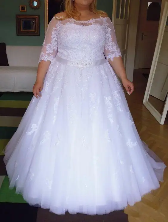

Beauty A-Line Off the Shoulder Lace Appliques Wedding Dresses 2019 Floor Length Half Sleeves Plus Size Wedding Dresses