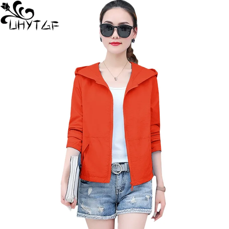 

UHYTGF Fashion women hooded Sun protection clothing short top Loose breathable plus size coats Student wild thin summer coat 465