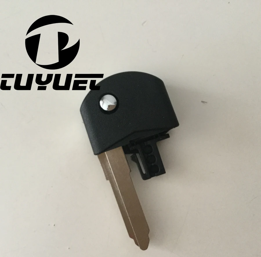 Mazda M3 M6 Folding flip remote key shell 2 buttons (59)-2