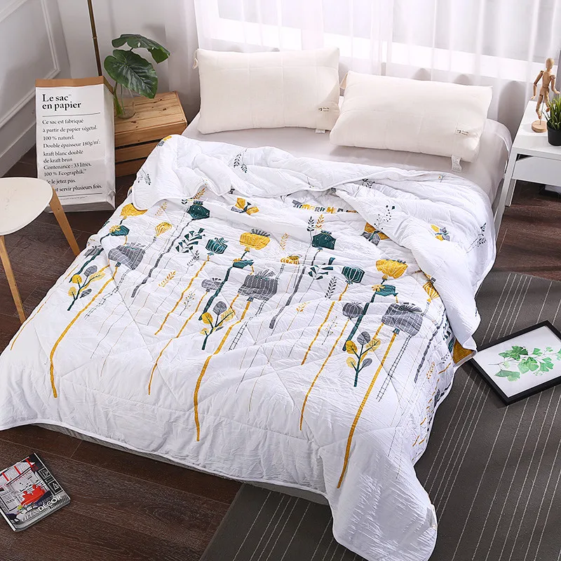 

Colorful Cartoon Tree Pattern 1Pcs Polyester Bedspread AmericanThrows Blanket Summer Thin Comforter Stiching Duvet Quilt Filling