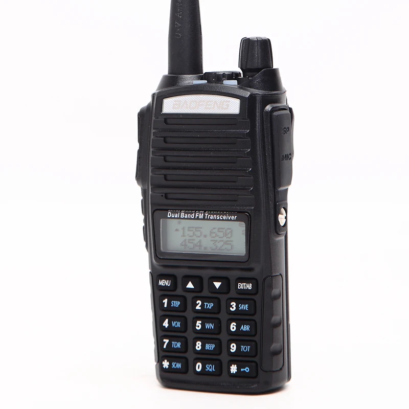 2 шт BAOFENG UV-82 плюс портативная рация VHF/UHF Dual Band Long Range 8 Вт любитель двухстороннее радио UV82 для Пеший Туризм + Air акустическая гарнитура