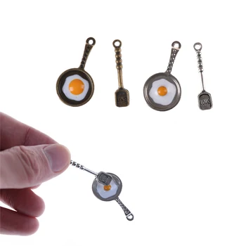 

2pcs/set Miniature pan fried eggs Dollhouse Pandent Dollhouse Kitchenware Kitchen Decoration for Children Kid Kitchen Toys