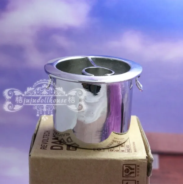 

MINI Dollhouse Mini Siwan clay scene with Pasta bucket
