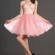 Новое фантастическое без бретелек милое короткое платье для выпускного вечера розовое коктейльное платье