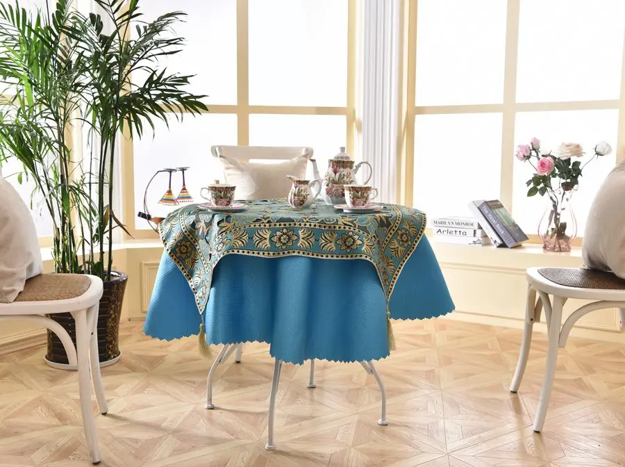 Latest 2 pcs/set Round 140cm Bright Blue Sky Dinner Linens Luxurious Sequin Side Tablecloth Poker Desk Decor Accessories