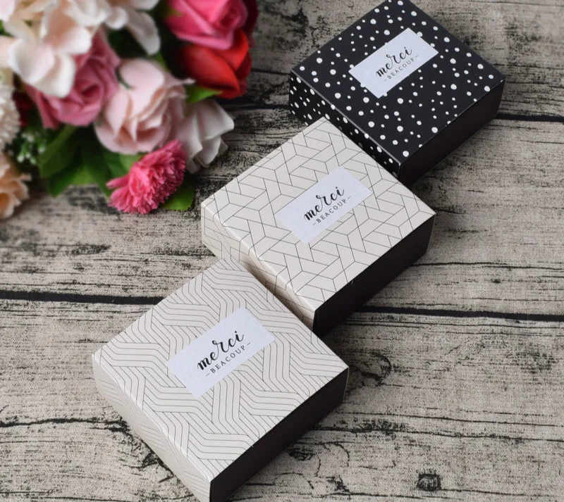 

5 Pcs Gift Candy Box For Wedding Party Birthday Dots Lattice Small Drawer Paper Box Cake Chocolate Gift Packaging Cardboard