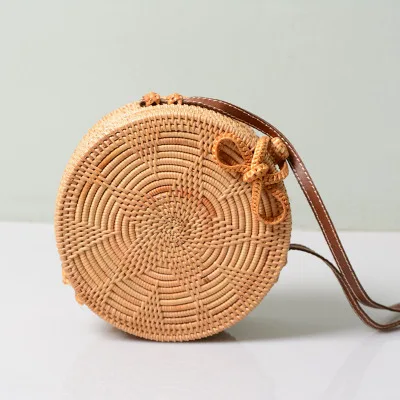 

2018 Bali Circle Straw Bags for Women Handmade Round Beach bag Summer Rattan Handbags Butterfly Women Messenger Bag Circle Clut
