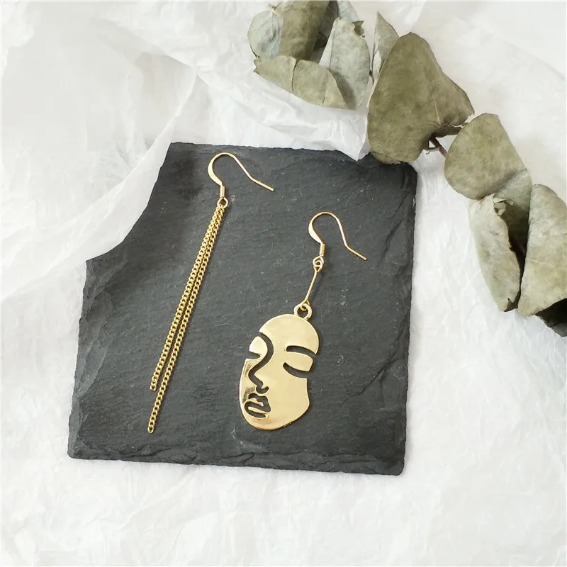 

Lady Face Dangle Earrings Creative Abstract tassel Drop Earring For Women Girls