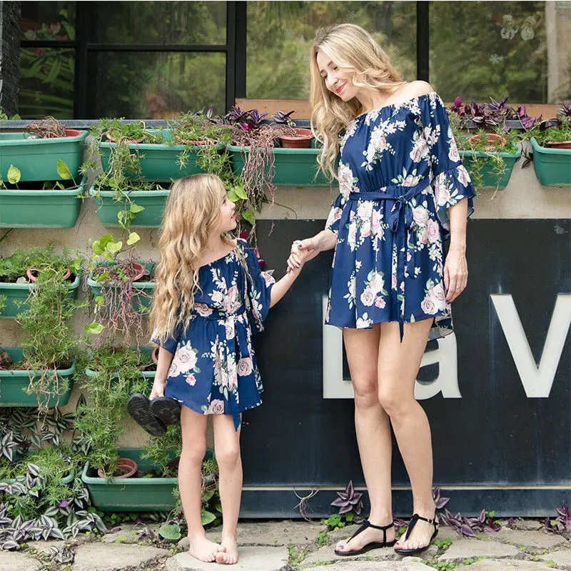 

2018 Family Matching Women Mother Daughter Girl Dress Ruffle Floral Print Off Should Slash Neck Dresses Outfit Clothes Summer