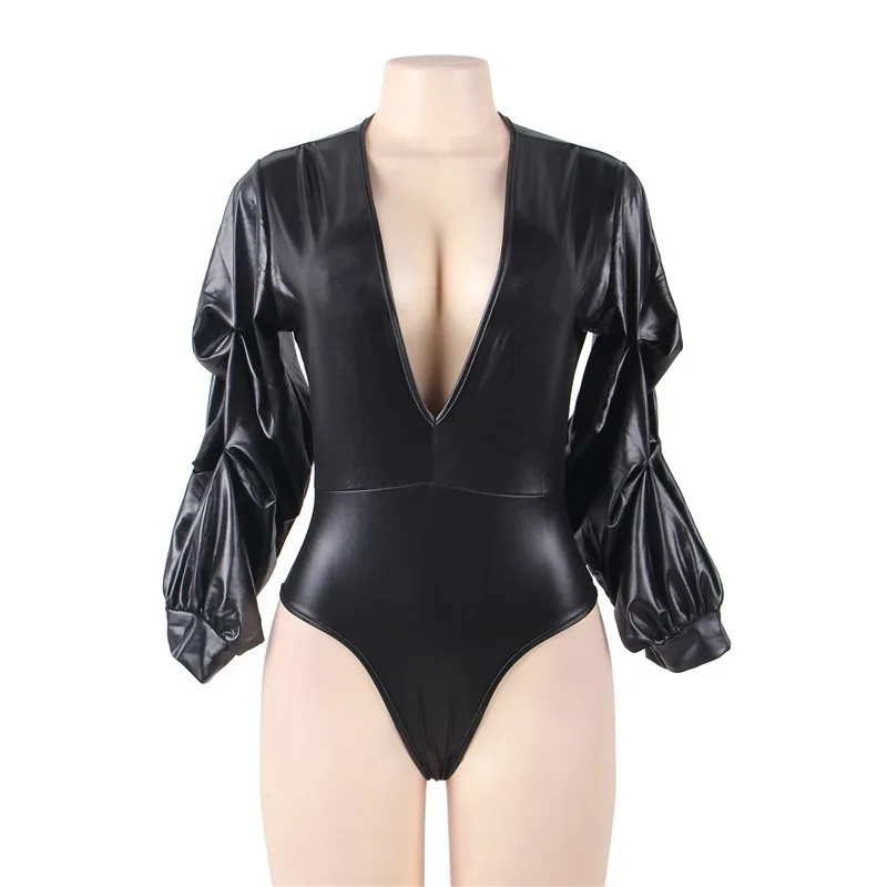 Leather Bodysuit08