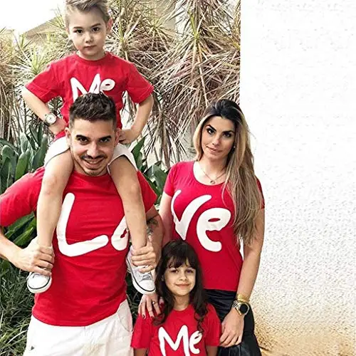 1 предмет, футболки для всей семьи с надписью «Love Me» Одинаковая одежда для Дня Святого Валентина одинаковые футболки для всей семьи «Папа, мама и я» футболки с надписью «Love Me», верхняя одежда