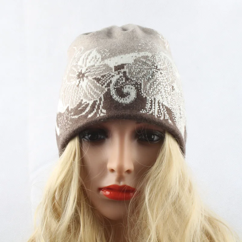 Зимние шапки бини для женщин, шерстяные кашемировые шапки, вязаные повседневные теплые женские шапки Skullies Diamond