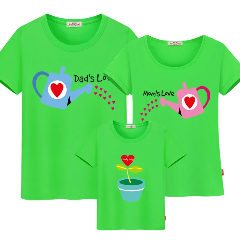 Семейные комплекты; одежда для мамы и дочки; хлопковые Семейные футболки; одежда для папы и сына; Одежда для маленьких девочек; одинаковые комплекты для семьи - Цвет: green