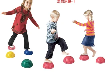 

16cm Children Hemisphere Stepping Stones Spiky Massage Balance Ball Yoga Half Ball Sensory Integration Child Training Equipment