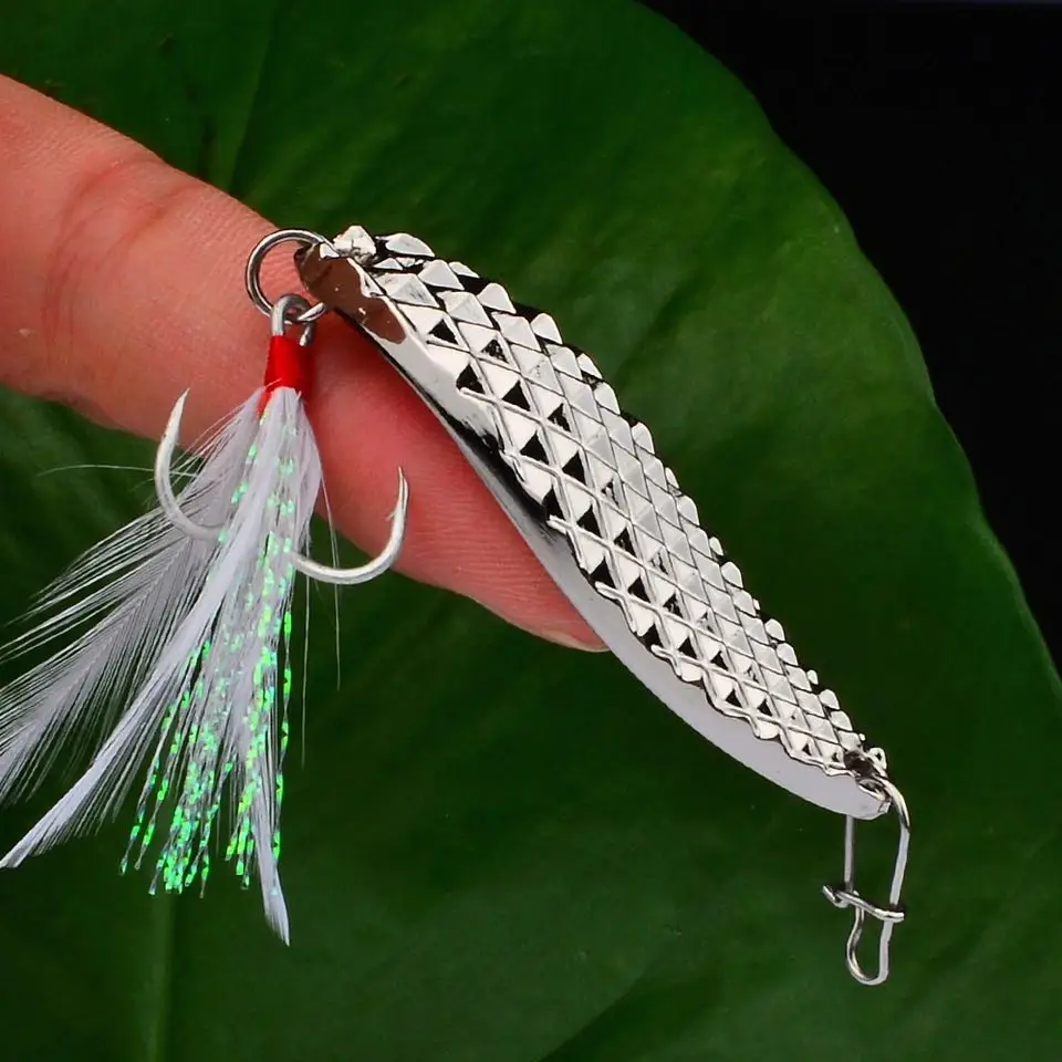 

1PC 5G-10G-15G-20G-28G Metal Spoon Spinner Fishing Lure Bass Bait Silver/Gold Spoons With Feather Hook Trout Carp Pesca Tackle