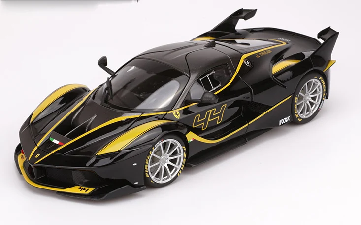 Bburago 1/18 Ferrari FXXK модель автомобиля имитация литья под давлением украшения игрушки сплав модель автомобиля