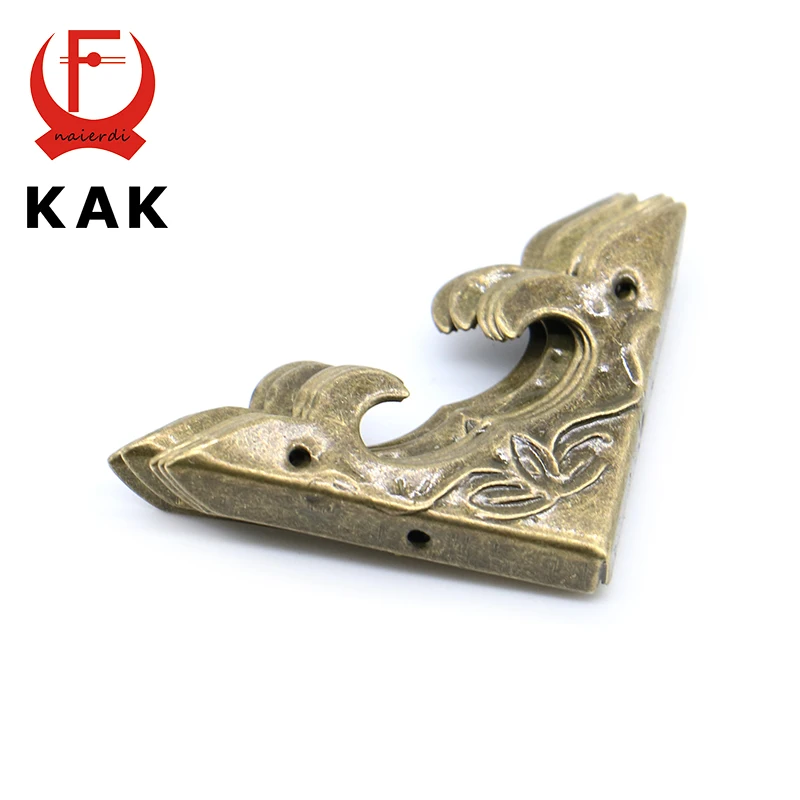 100PCS KAK 30mm x 30mm Book Scrapbooking Albums Corner Bracket Antique Brass Decorative Protectors Crafts For Furniture Hardware free shipping 50pcs antique bronze pattern carved metal corner albums menus folders corner protectors 35mmx26mm j1311