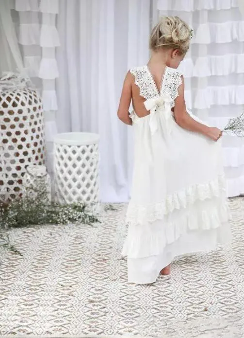 Romantic-2017-New-Arrival-Boho-Flower-Girl-Dresses-For-Weddings-Cheap-V-Neck-Chiffon-Lace-Tiered (1)