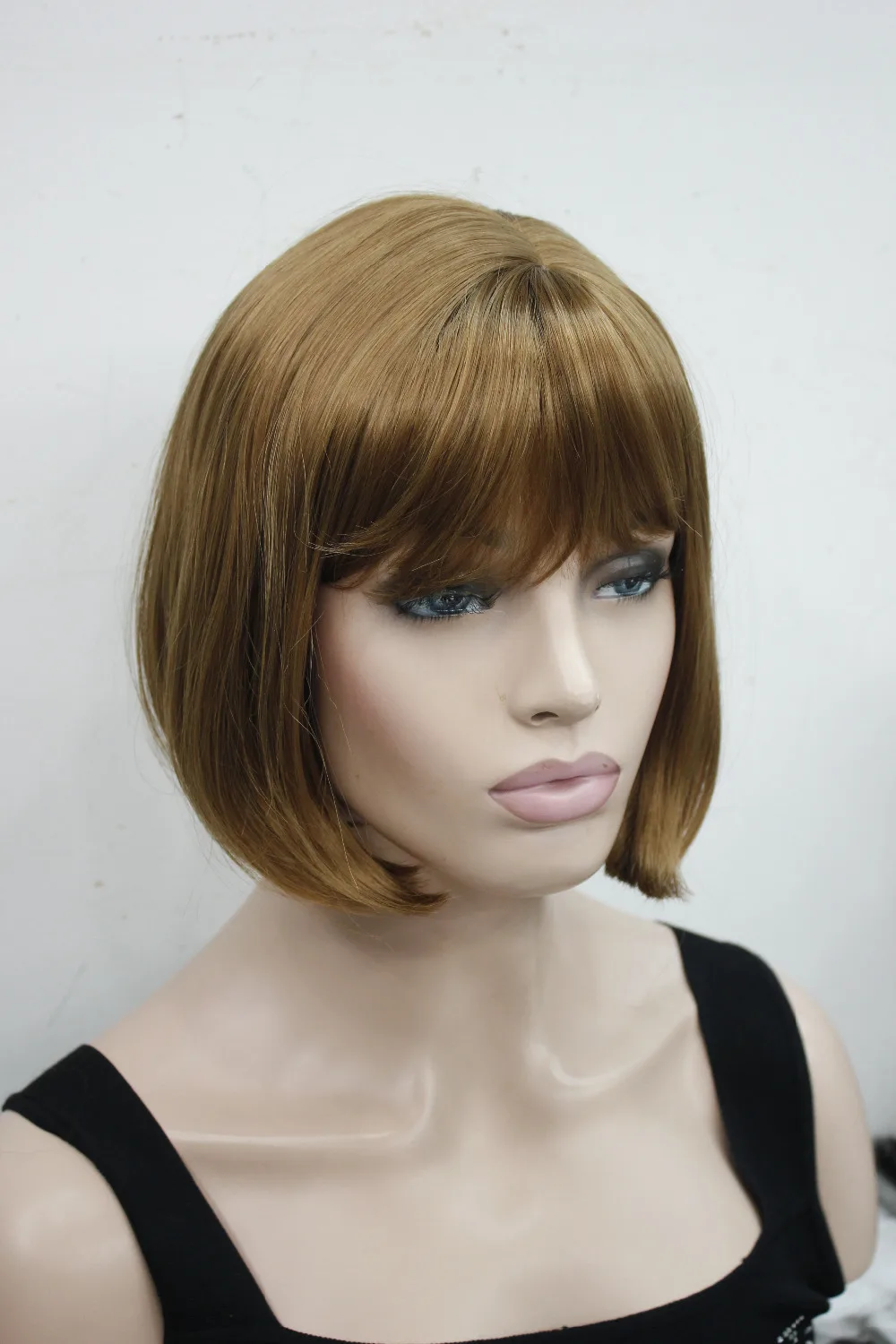 New Heat Ok Cleopatra Wig Strawberry Blonde Short Straight Hair