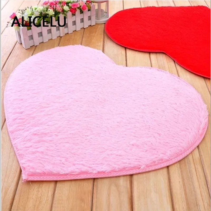 ALICELU Modern Solid Color Heart Design Soft Fluffy Mat Rug Bedroom Fur