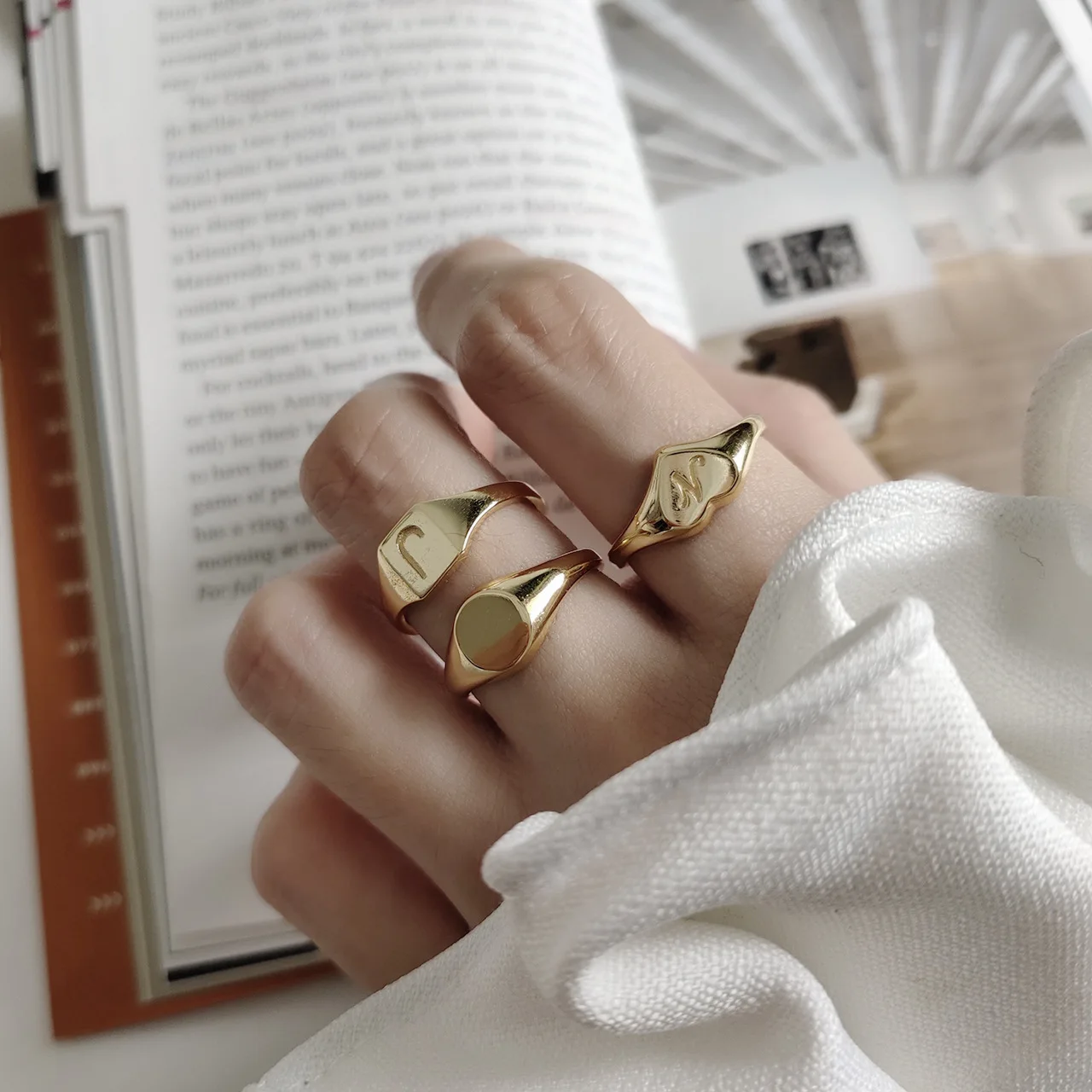 

S925 Sterling Silver Ring Gold Geometric Letters Heart Ring Simple Fashion Jewelry Woman Resizable Personality Accessories