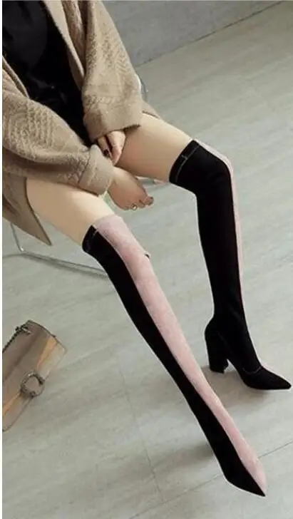 897