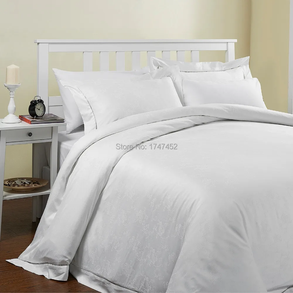 

280Thread Count Tencel Quilt Cover Set with insert lace