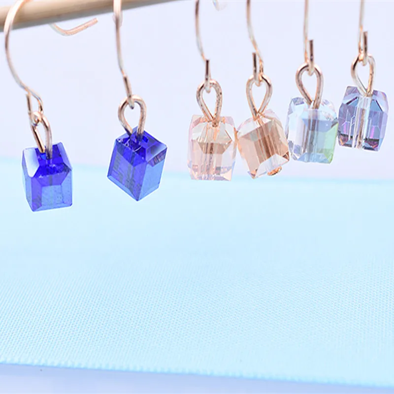 Женские серьги гвоздики с искусственным родием и кристаллом|crystal stud earrings|fashion