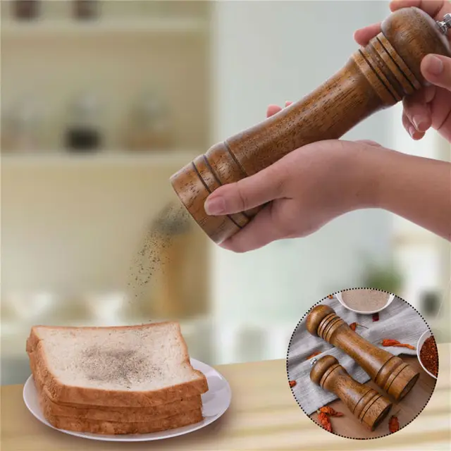 Manual Wooden Pepper Mills 1