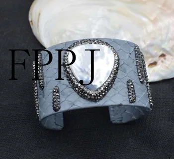 

freshwater pearl white shell drop 7.5inch unique style FPPJ bracelet wholesale beads nature black white