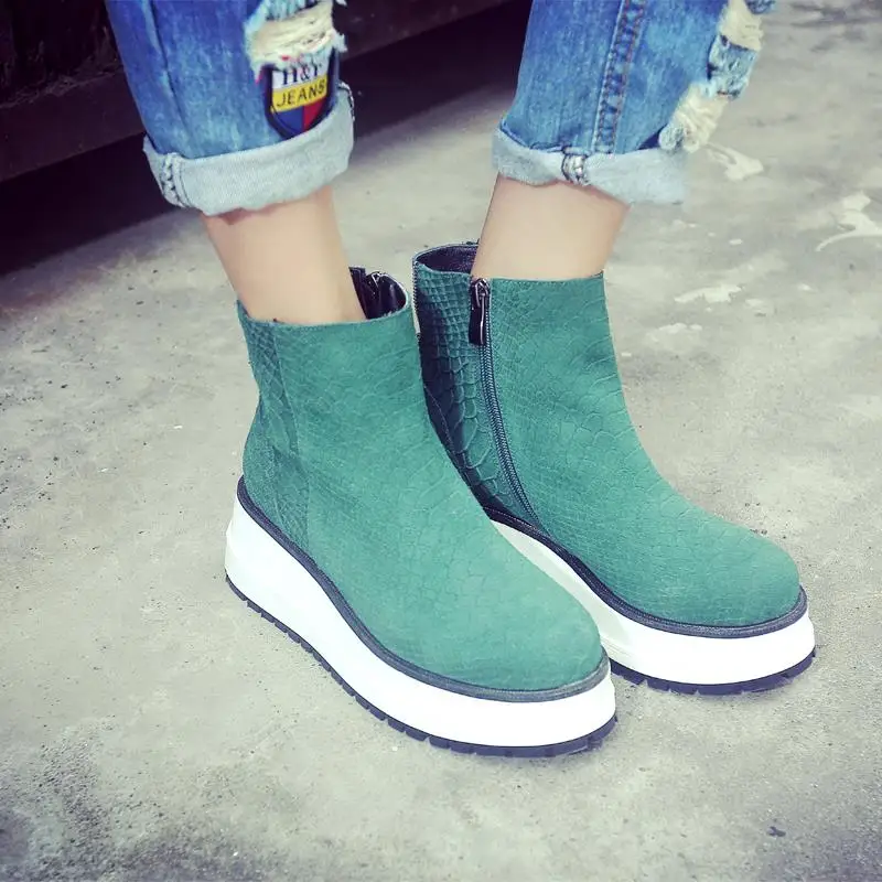 

2015 Winter Autumn New Fashion Side Zipper Snake Pattern Ankle boots Solid Colors Breath Boots Comfor Ankle Shoes Size 34-39R544