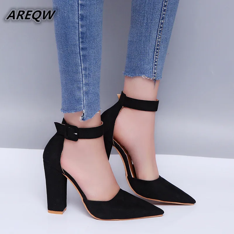 

2019 Spring Summer Explosion Models Fashion Large Size Thick with High Heels Pointed Buckle Hollow Single Shoes Female