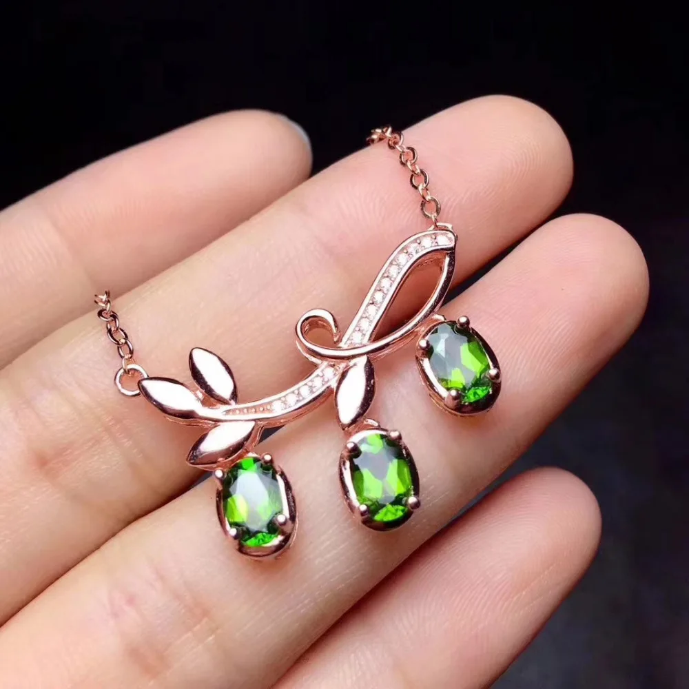 Naturel vert diopside élégant feuilles collier naturel pierre gemme pendentif collier S925 argent f