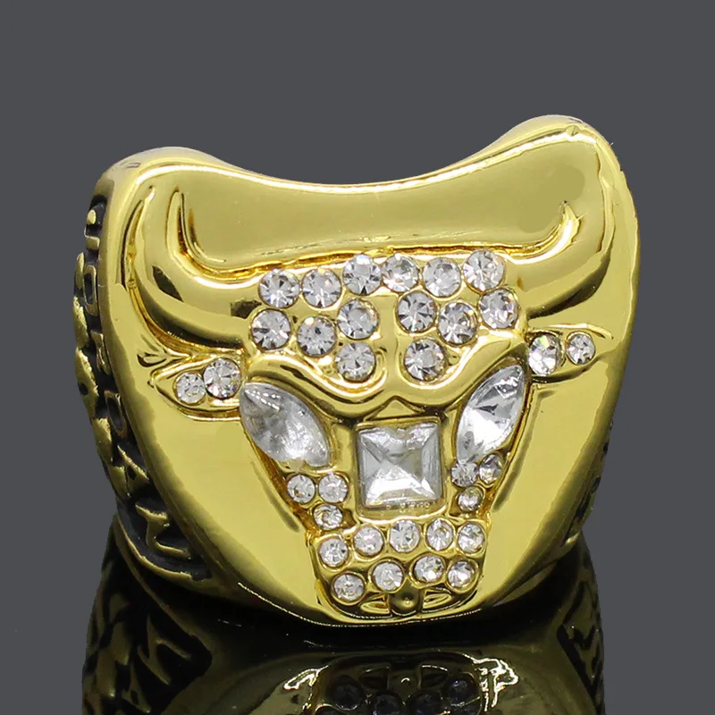 Regalo 1997 Bulls Campeonato Anillos Para El Ventilador Hacia Fuera Helado Micro Zirconia Bling Masculino Banda de Anillo Para Hombre Joyería Tamaño 11