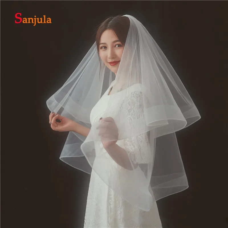 Simple elegante medio largo velo con peine marfil puro Tulle Puffy velos corto complementos boda V39 Simple elegante medio largo velo con peine marfil puro Tulle Puffy velos corto complementos boda V39