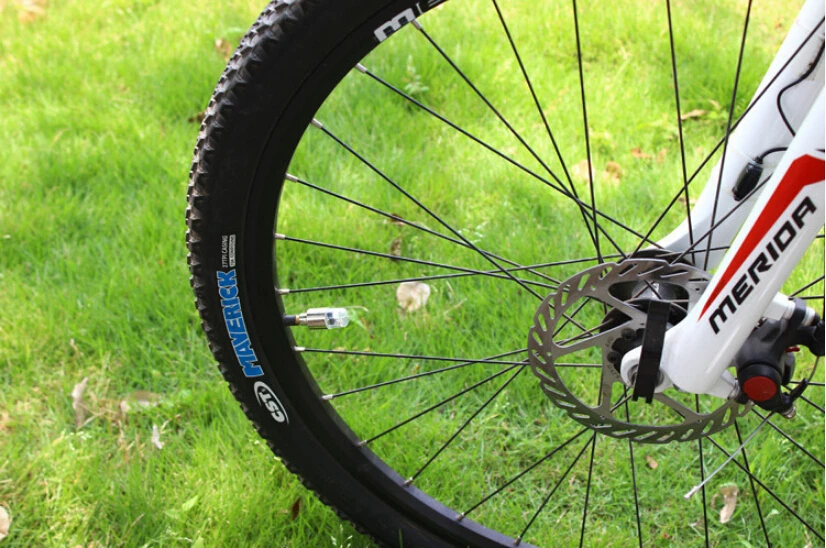 Top bike light with battery mountain road bike bicycle lights LEDS Tyre Tire Valve Caps Wheel spokes LED Light BL2101 3 Top bike light with battery mountain road bike bicycle lights LEDS Tyre Tire Valve Caps Wheel spokes LED Light BL2101 3