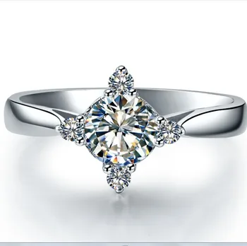 

Pretty 4 Prongs 0.6Ct Fine Diamond Marriage Ring Real 18K 750 White Gold Ring Female Wedding Bridal Jewelry Valentine Gift